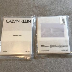 CALVIN KLEIN 100% Linen Standard Pillowcases White